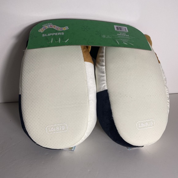 NWT Squishmallows Cameron The Calico Plush Slippers Women's Size 8/9 Christmas - Picture 3 of 4